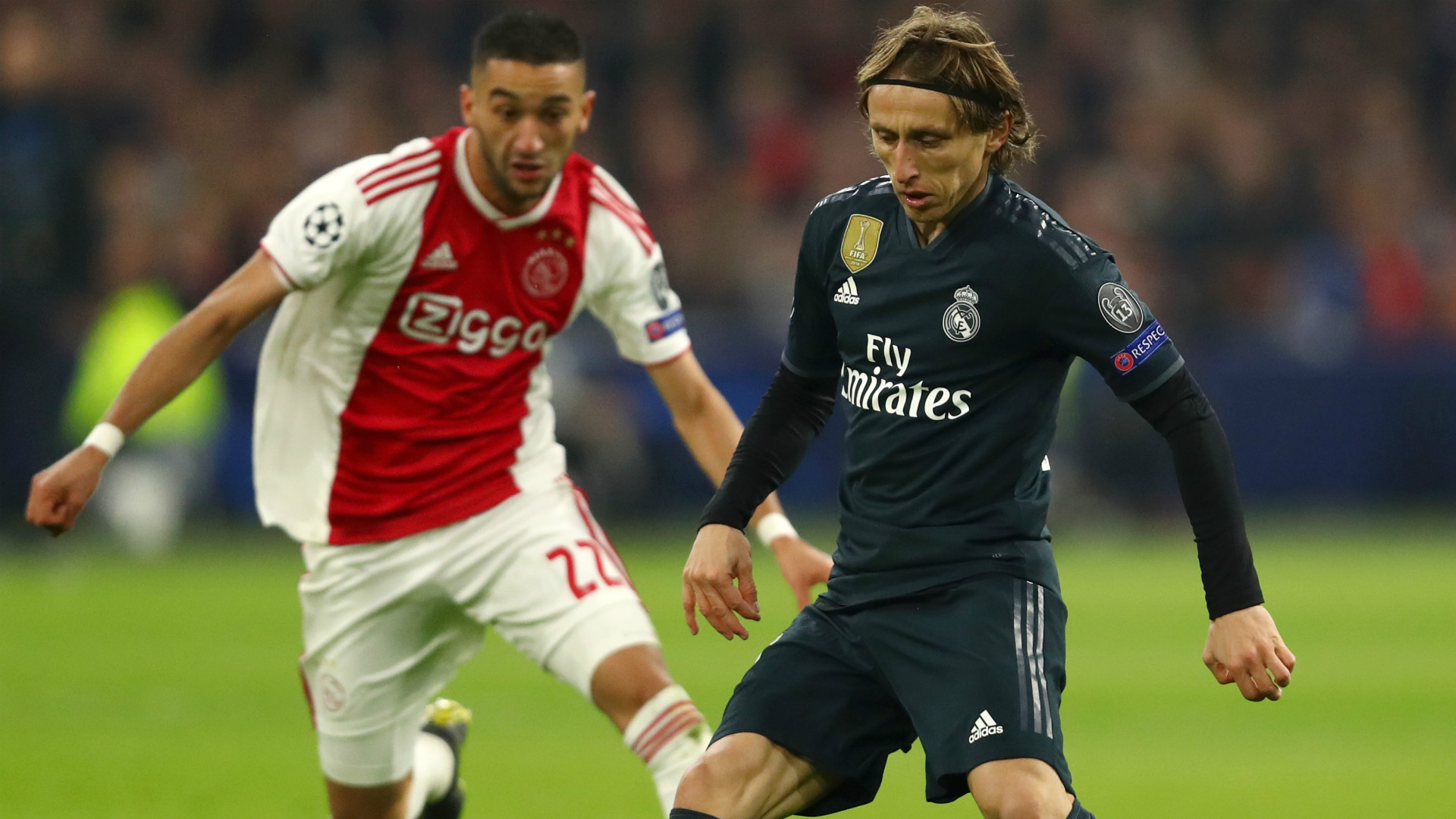 九游体育官方入口-阿贾克斯向胜利迈进，势不可挡